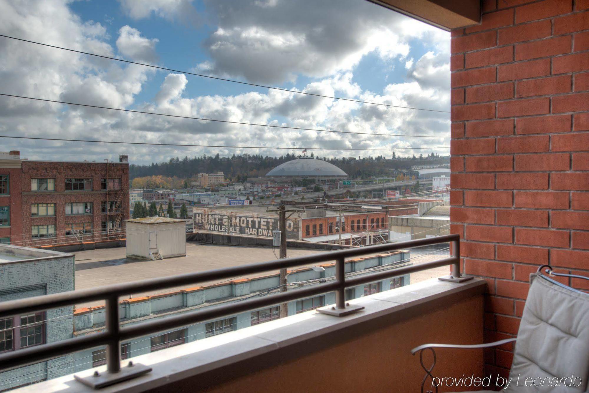 Hilton Garden Inn Tacoma Downtown Экстерьер фото